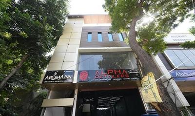 FabHotel Kavya Inn - Nr The Mall of Faridabad