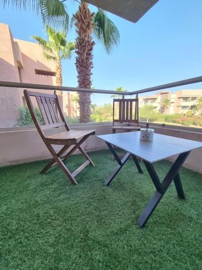 Appartement Central, vue Piscine-Golf, Lac et Montagne de L'atlas