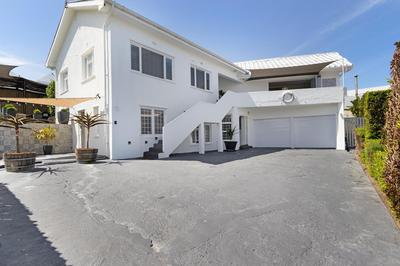 Sea View Hilltop Villa, Blouberg