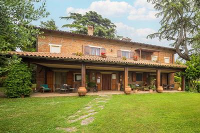 Borgo Badia by VacaVilla