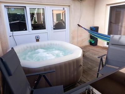 Luxury Studio Apartment with Sauna near the Beach