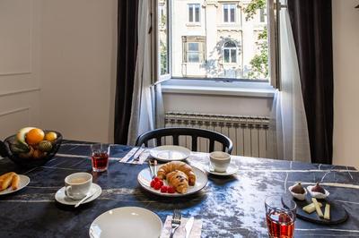 Barocco apartment, Zagreb city center, self check-in, 2nd floor, no elevator