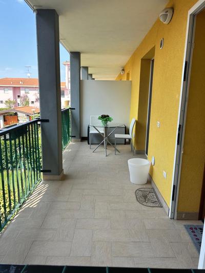 Roxana Holiday Home