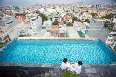 Minh Quan Hotel - Da Nang Center By HOS