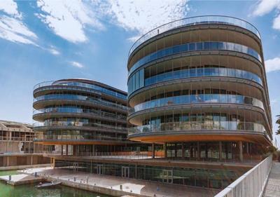 Luxury Waterfront Apartment