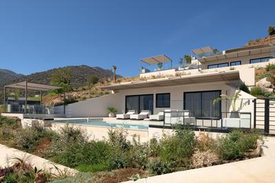 Cueva Villas, with Pool, SeaViews & close to Sea, By ThinkVilla