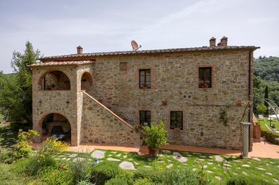 Villa Rigomagno by MMega