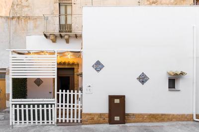 Centro Storico Sciacca - Casa Di Pisa Cortile Termine