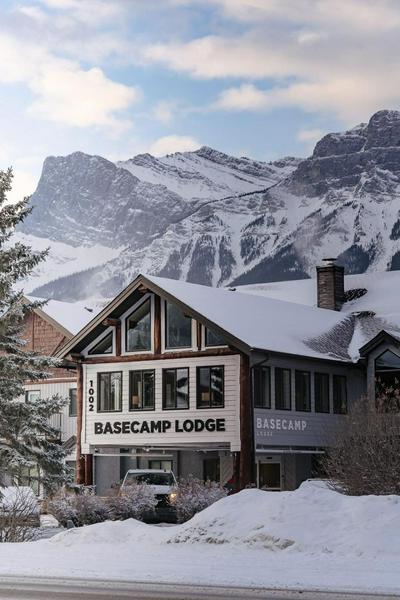 Basecamp Lodge Canmore