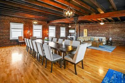 Sleep24 13Beds 8BR 6BA Swepson Retreat KING