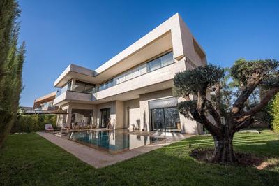 Luxueuse villa 3 chambres à Amelkis golf resort