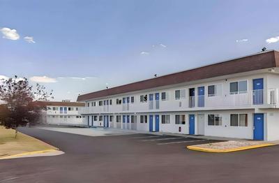 Motel 6 Cheyenne, WY