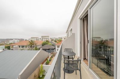 Bougie Style Loft with Balcony
