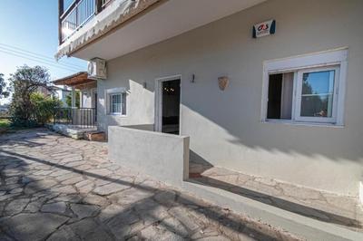 Aeolos Residence