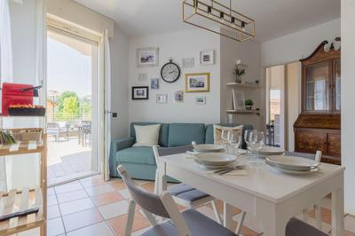 Crema, terrazza, a pochi passi dal centro città
