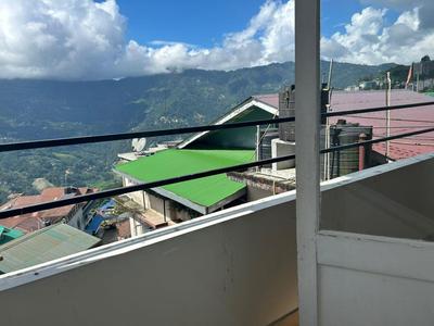 Boutique hotel delamere 150mts from Mg Marg