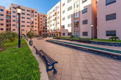 Luxury and Healthy designed Apartment with pool