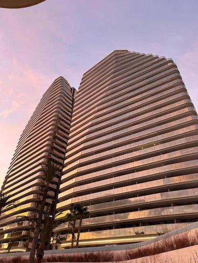 Sunset Cliffs Banana