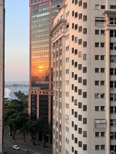 Apartamento perto do Museu do Amanhã