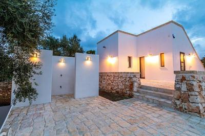 TRULLO DEL MORO - Casa vacanze in Valle d'Itria