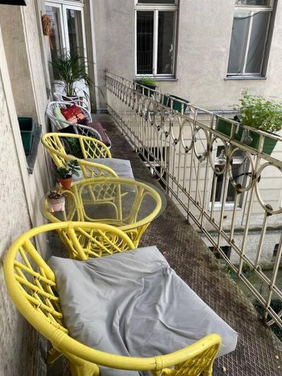 Premium Classical Apartment with Free Parking
