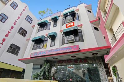 Hotel O Rak International