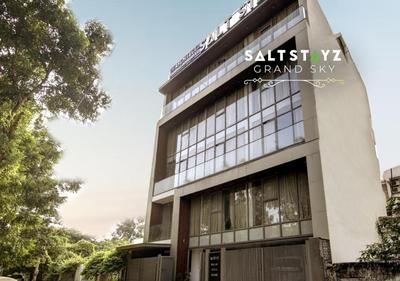 Saltstayz Select - Unitech Cyber Park & Sector 39