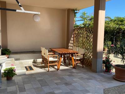 Casa Baratta, Neive, L'Acacia - Borgo storico nelle Langhe