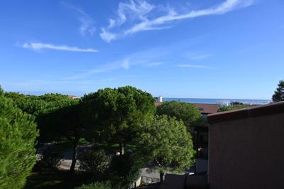 M328 - Marcelli, bilocale con vista mare
