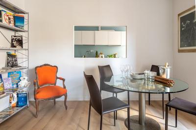 Quieta 6 - Renovated 70s Apartment - ItalyWeGo