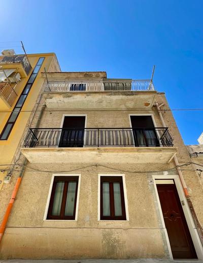 ViLoKa Sicilian Guest House