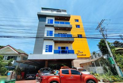 RedDoorz at Casa Barcelona Condotel