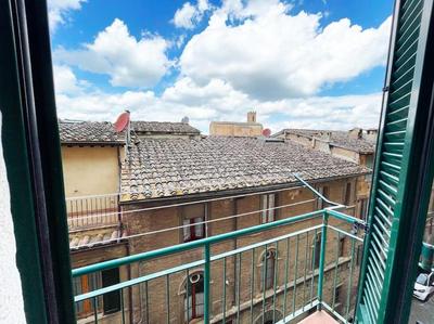 Franciosa48 vicino Piazza del Campo