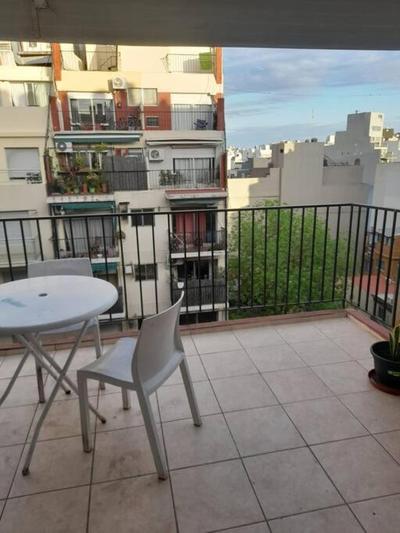 Departamento con Amplio Balcón en Palermo