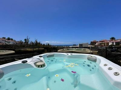 Luxury Penthouse in Arguineguín with Ocean Views