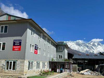 Tengboche Guest House and Bakery