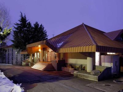 WISTERIAN LIFE CLUB Nojiriko