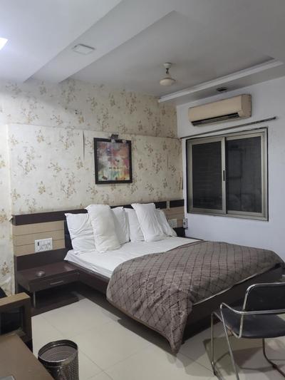 Hotel satnam international