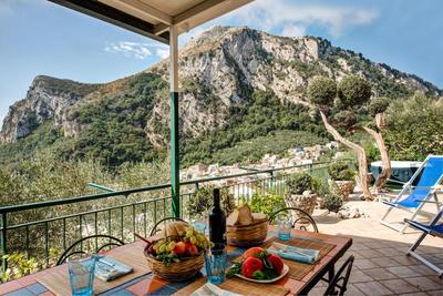 Villa L'ulivo Verde Outdoor Jacuzzi