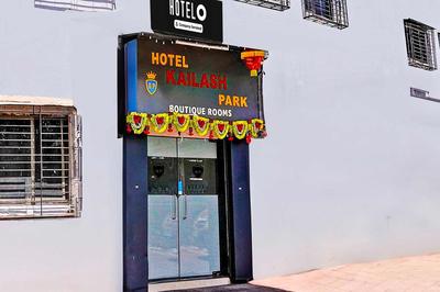 Super Hotel O Kailash Park Near Sakinaka Metro Station