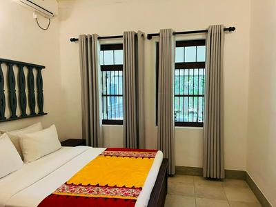 Agora Villa by Esperanza