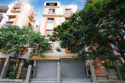 Super Collection O New Town Near OM Sweets Formerly Shiva Inn