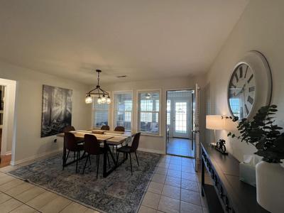 Beautiful 3 bed 2 bath home near Crystal Bridges