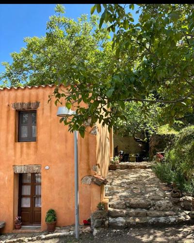 Osini Ecciu Home