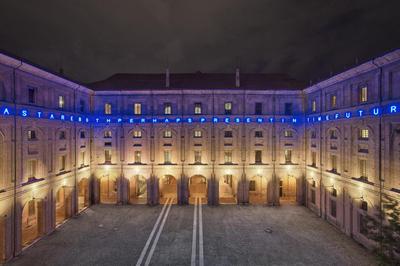 Stazione a 200m - Centro - Easy Parma Stay