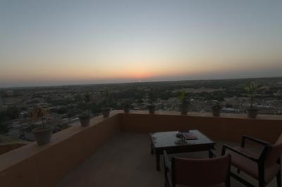 Deepak Hotel & Restaurant