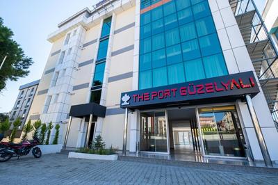 The Port Güzelyalı