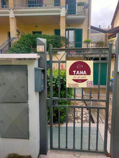 Tana per gli ospiti