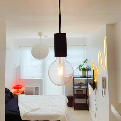 New Topfloor Studio in QC with Balcony Good for 3