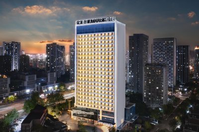 Atour Hotel Chongqing North Station Renhe